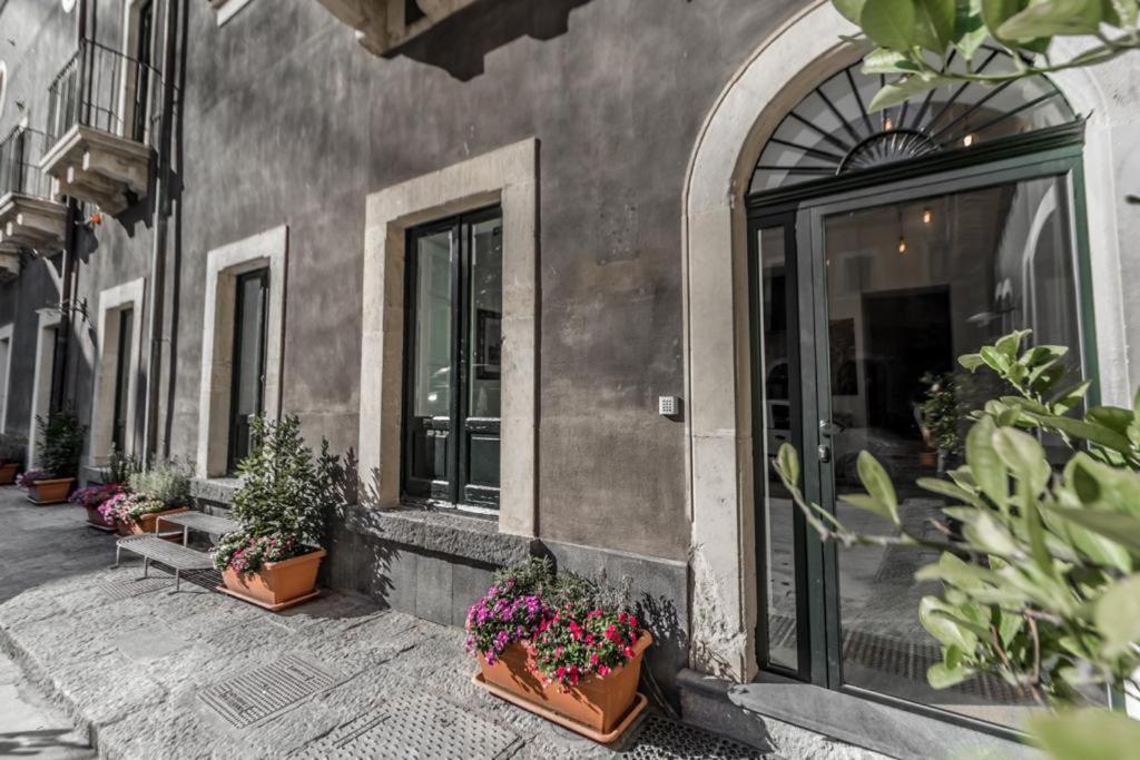 Nerello Suites And Rooms Catania Exterior photo